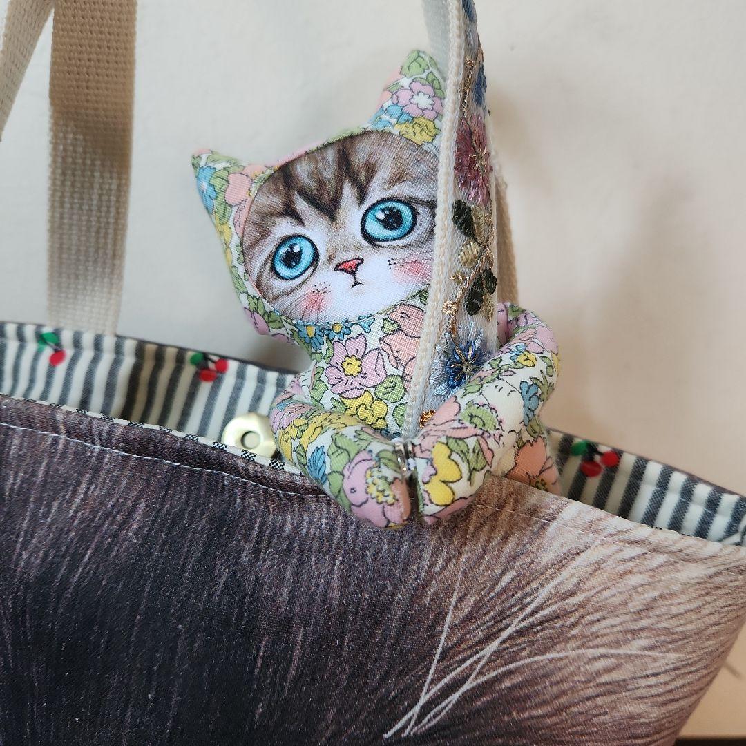 ゆ*ら様 コヤンイサムチョン　ニャンの毛糸のカゴバック　ハンドメイド