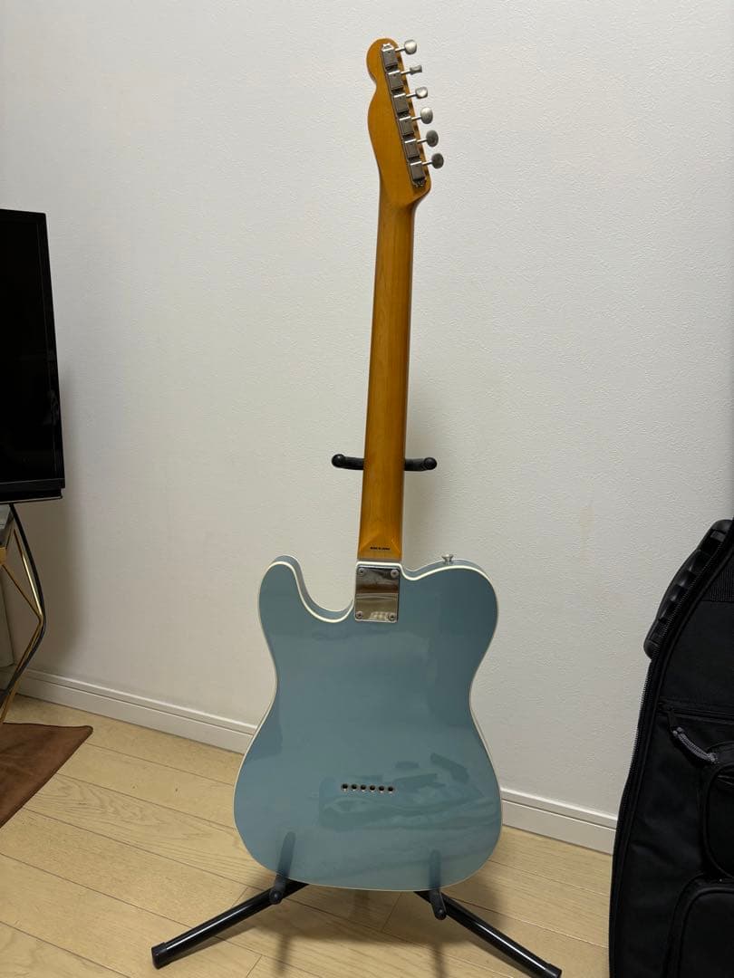 フェンダー テレキャスター アイスブルー - メルカリ