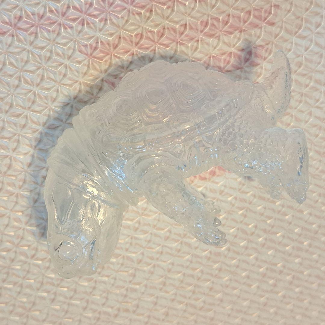 One up JAPAN ケロンガフィギュア　クリア　怪獣　ソフビ　タケピコ