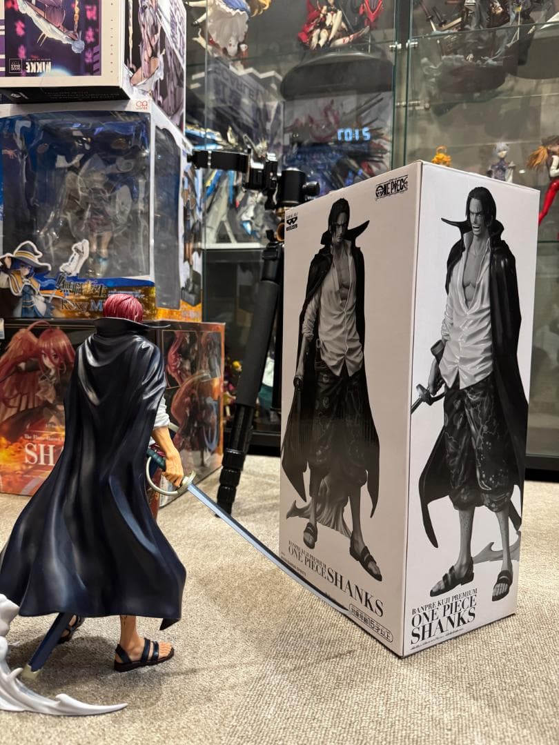 B賞 ワンピース シャンクス フィギュア バンプレくじ