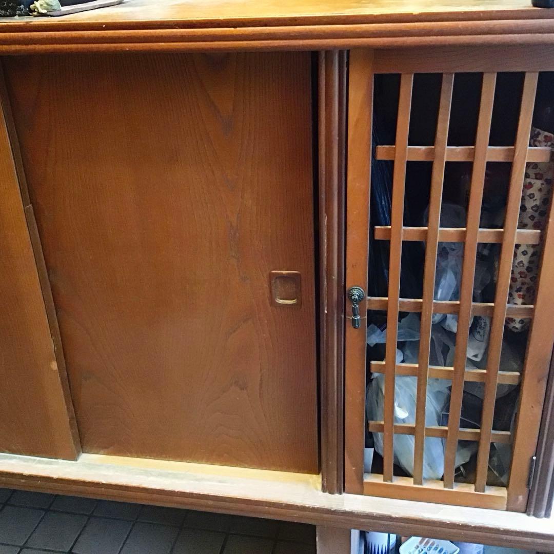 玄関台　　棚　キャビネット　レトロな雰囲気の家具　値下げ☆送料込みです☆近日削除