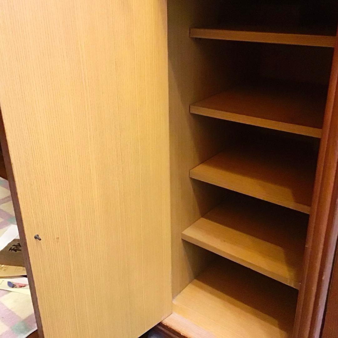 玄関台　　棚　キャビネット　レトロな雰囲気の家具　値下げ☆送料込みです☆近日削除