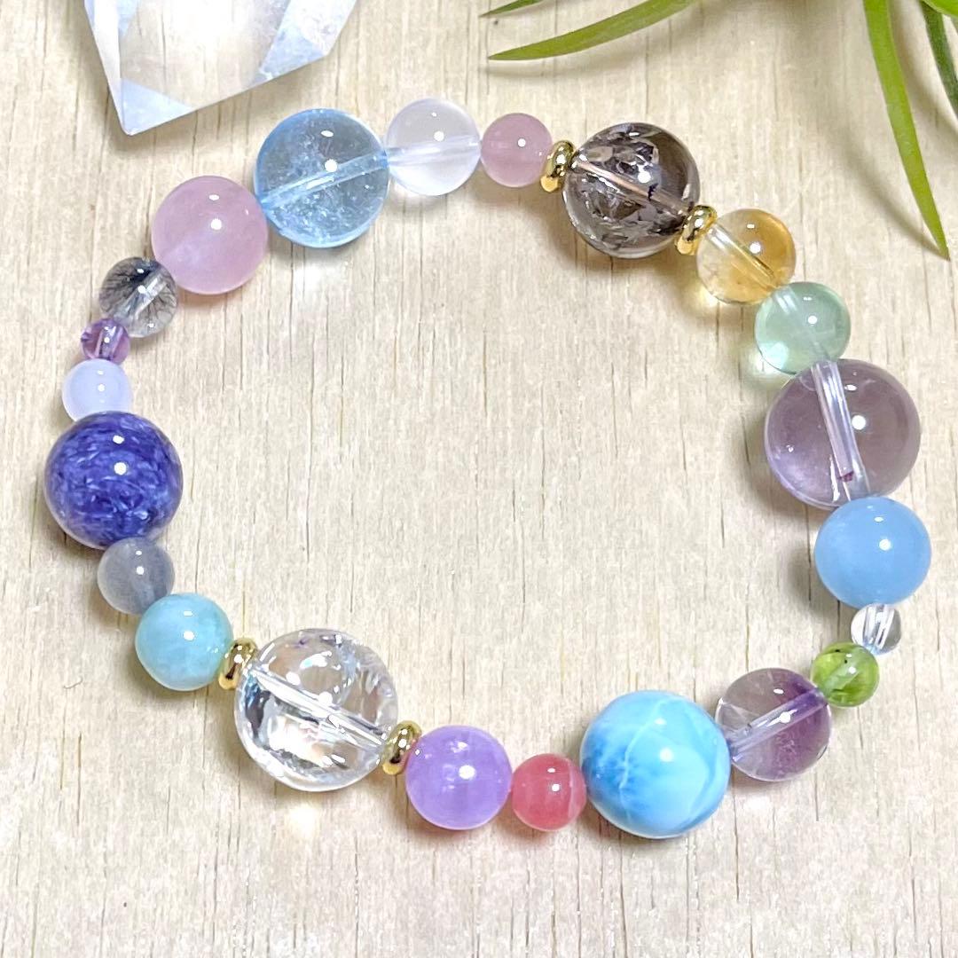 天然石（ラリマー、チャロアイト、ブルートパーズ、アイリスクォーツ等）ブレスレット