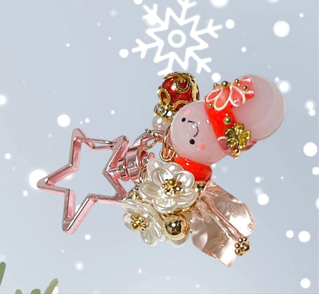 スノーマンチャーム　雪だるま　キーホルダー　ガチャ詰め　ビーズチャーム　赤