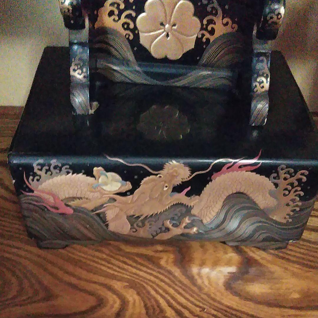 金巻き漆塗り　義太夫の台