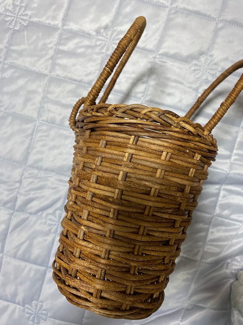 希少　アケビ編み込み手さげバック　クラフト買い物かご　オリジナル　インテリア　小