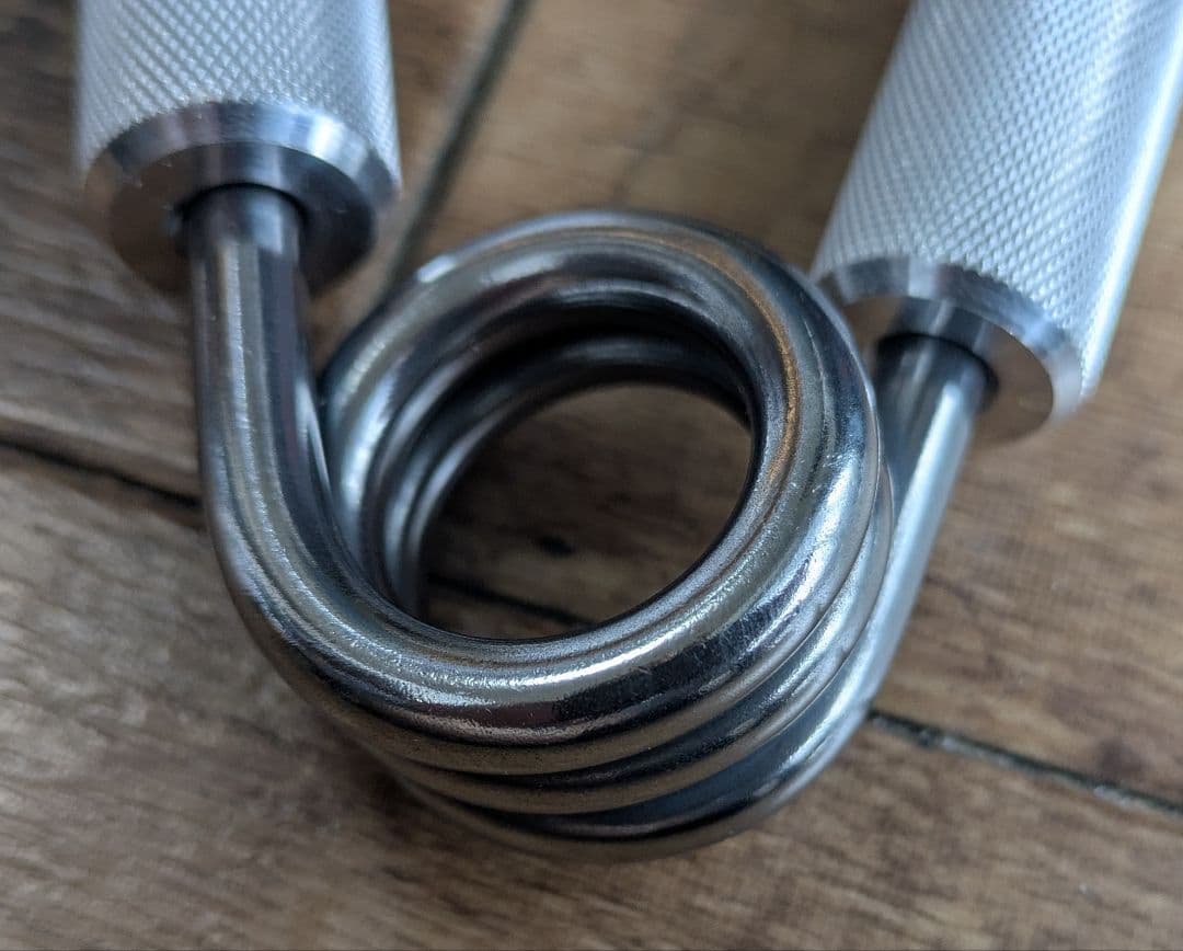 CoC No. 2.5のチョーカーハンドグリッパー