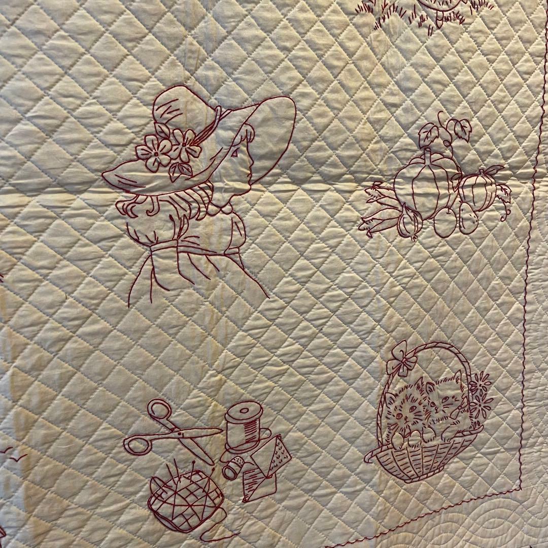 レトロ　カントリー　レッドワーク　刺繍　パッチワークタペストリー　106×105