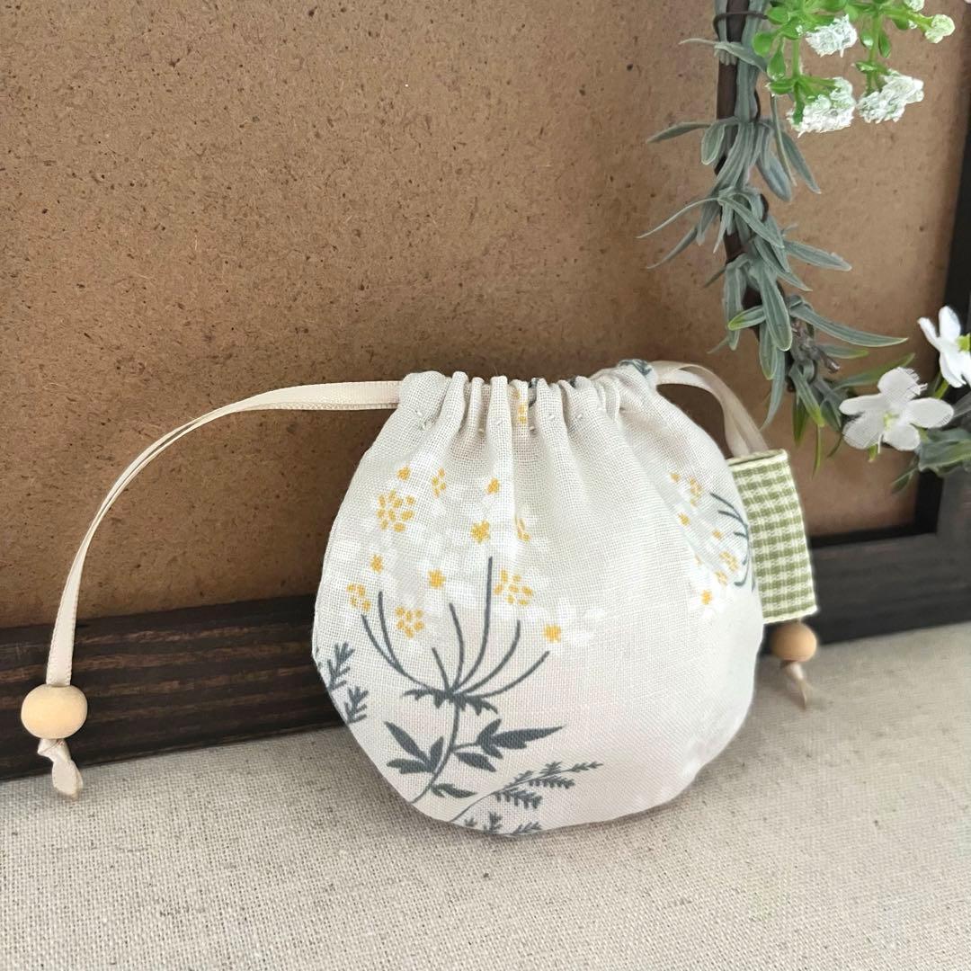 2405-25 手のひら巾着サシェ 香り袋 レースフラワー SOLD→ご注文OK