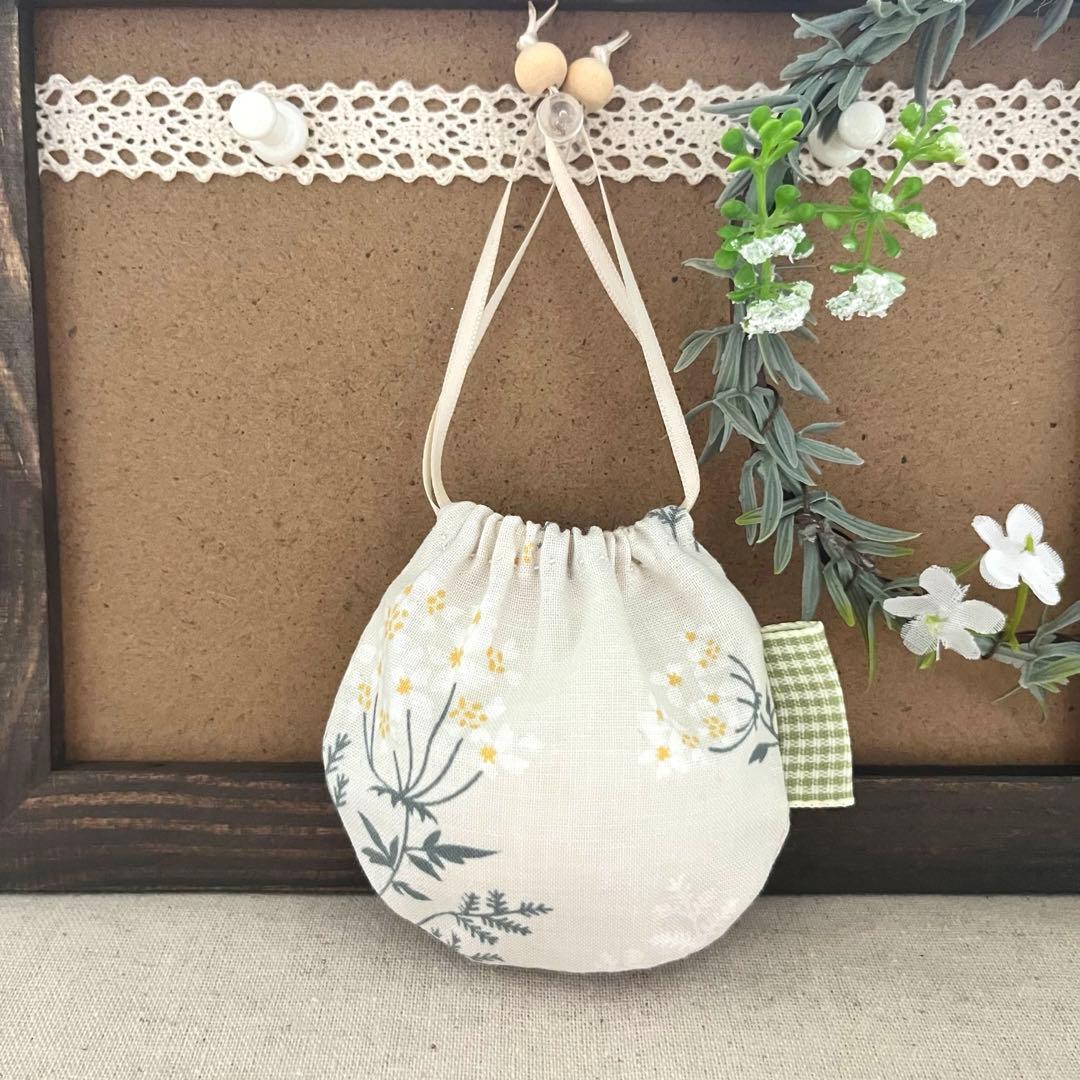 2405-25 手のひら巾着サシェ 香り袋 レースフラワー SOLD→ご注文OK