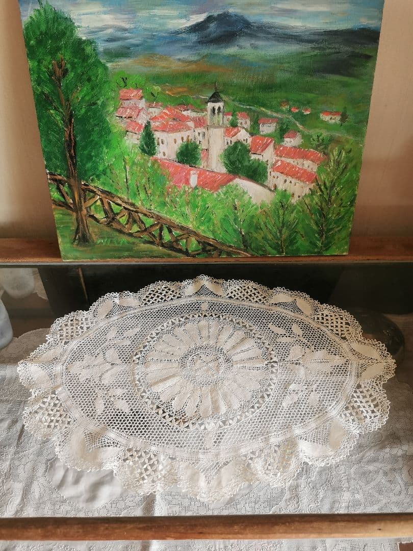 アンティークマルチーズレースドイリー48㎝ 上品なエクリュ ボビン編マルタ十字✠