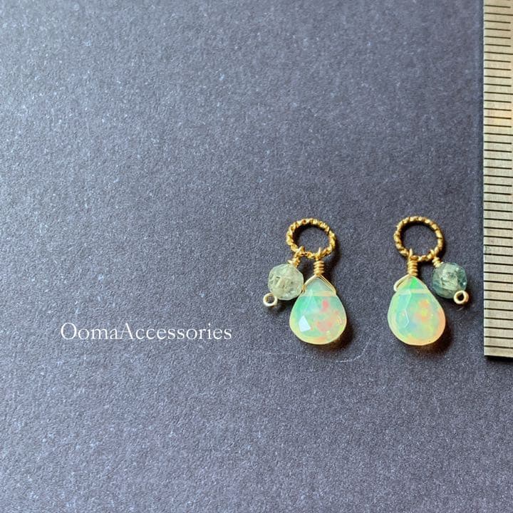 組み合わせを楽しめるピアスとチャーム7点セット