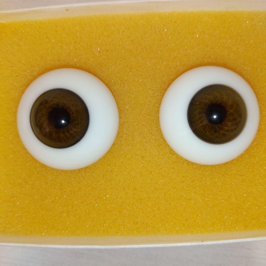 新品★26㎜　ブラウン　ビスクドール　グラスアイ