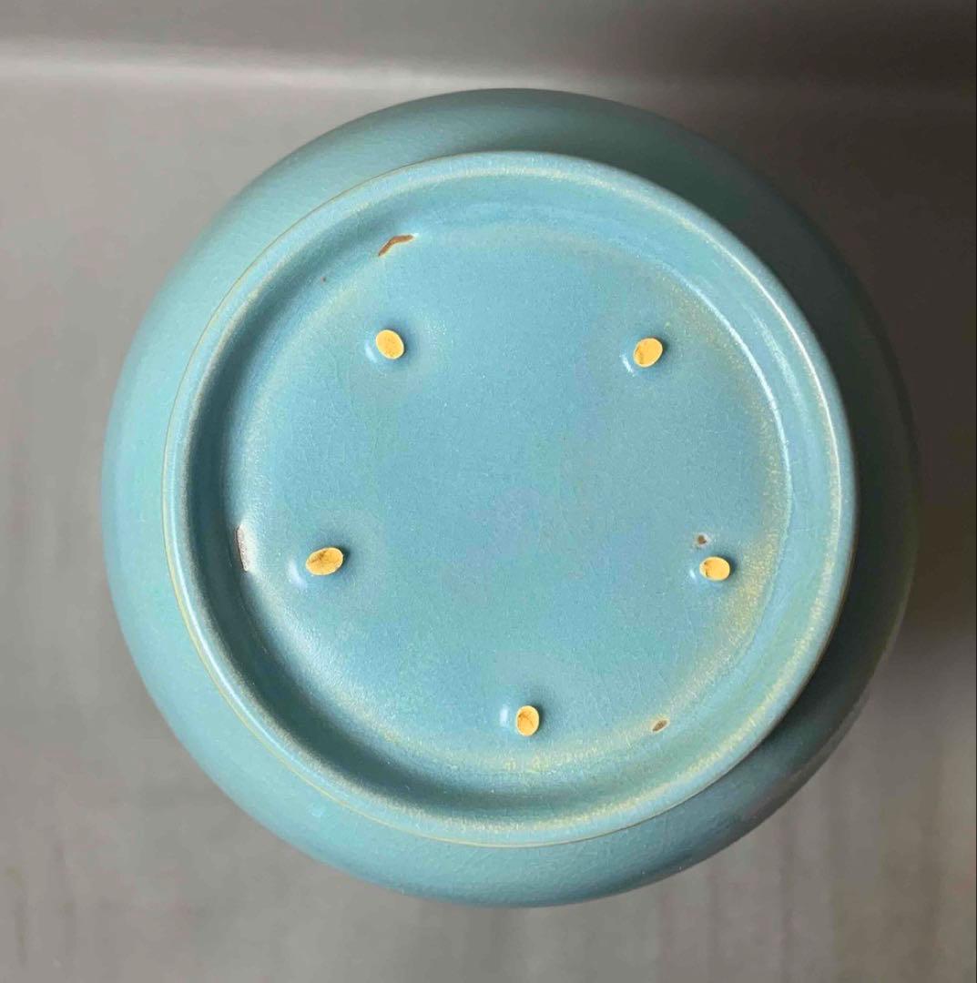 中国 首に段のある瓶　u6230854