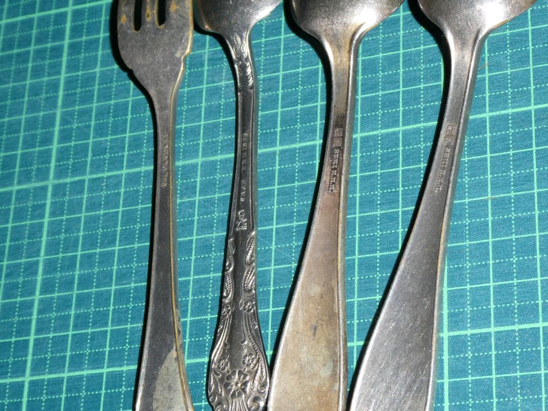 銀製カトラリーセット フォークとスプーン