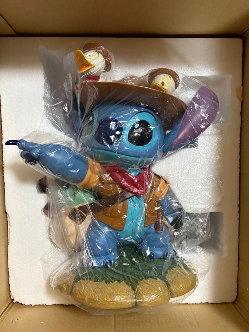 リロ＆スティッチ トレジャーハンター ビッグフィギュア 冒険家