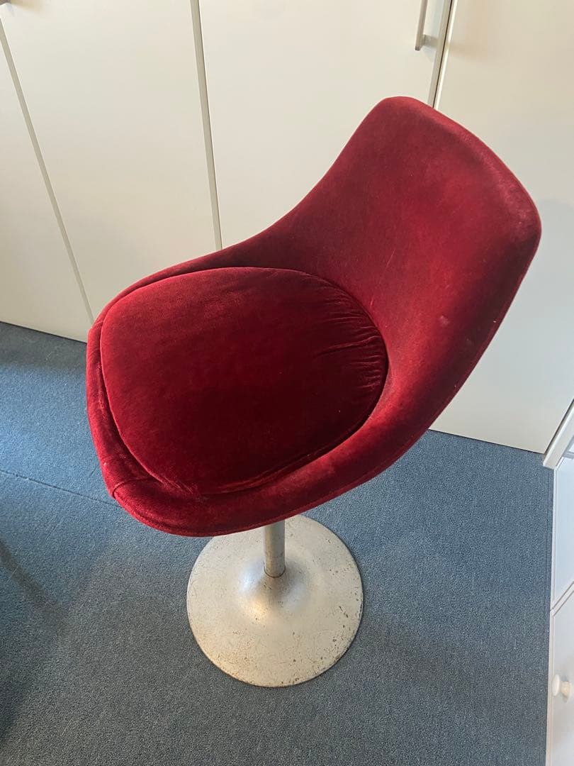 喫茶店　バー　チェア　ワインレッド ベルベット　レトロ　ミッドセンチュリー