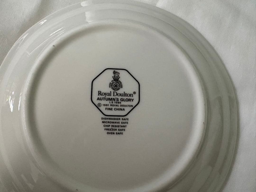 ロイヤルドルトン　オータムズ　グローリー　フルーツ柄皿 7枚セット