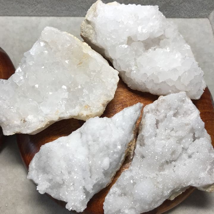 1kg★特選セール★浄化✳︎破邪✴︎願望達成【モロッコ産水晶クラスター得々セット】❤️