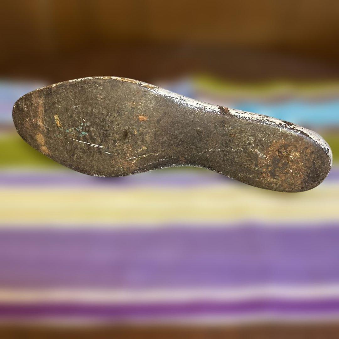 レアフランスアンティーク白のアイアン製/鋳物　靴型ドアストッパー/置物/オブジェ