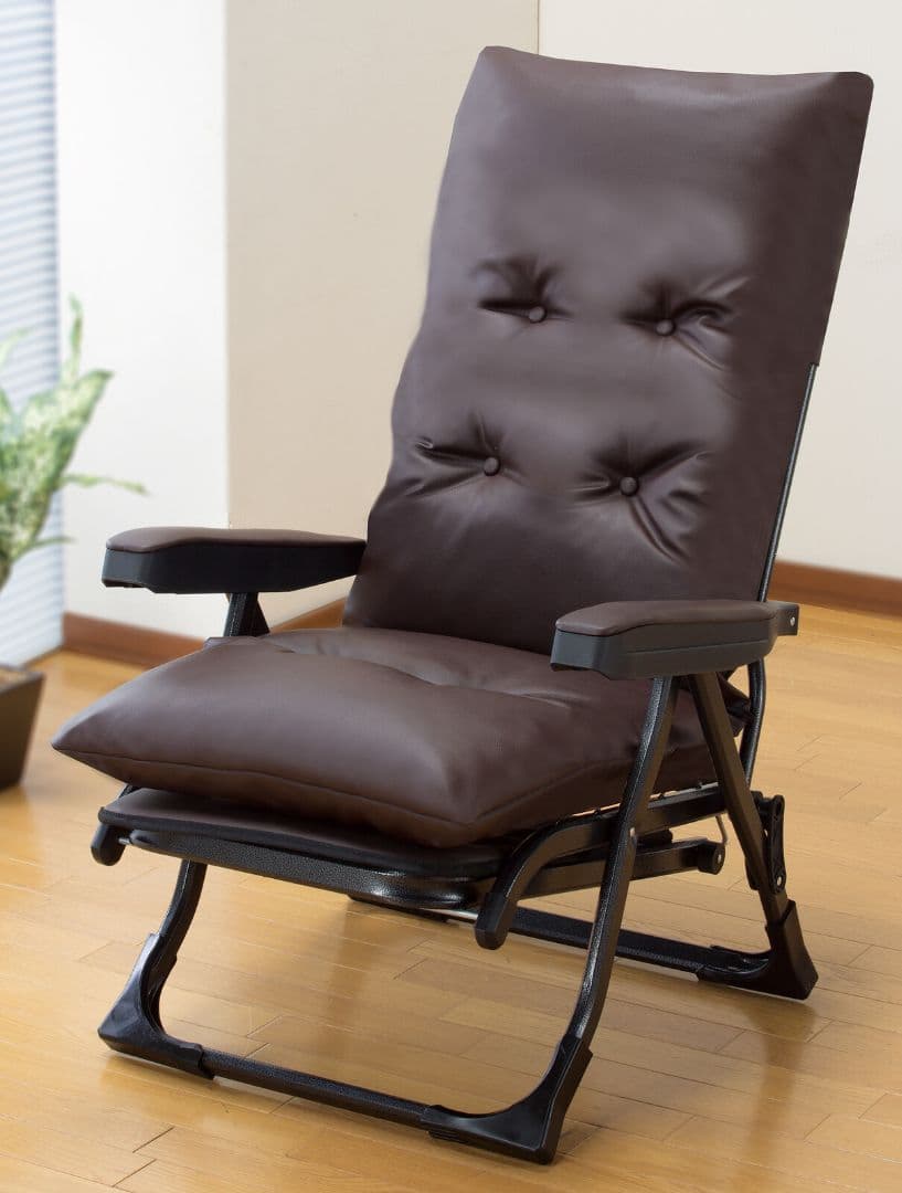 【ゆったりできます】くつろぎのリクライニングアームチェア