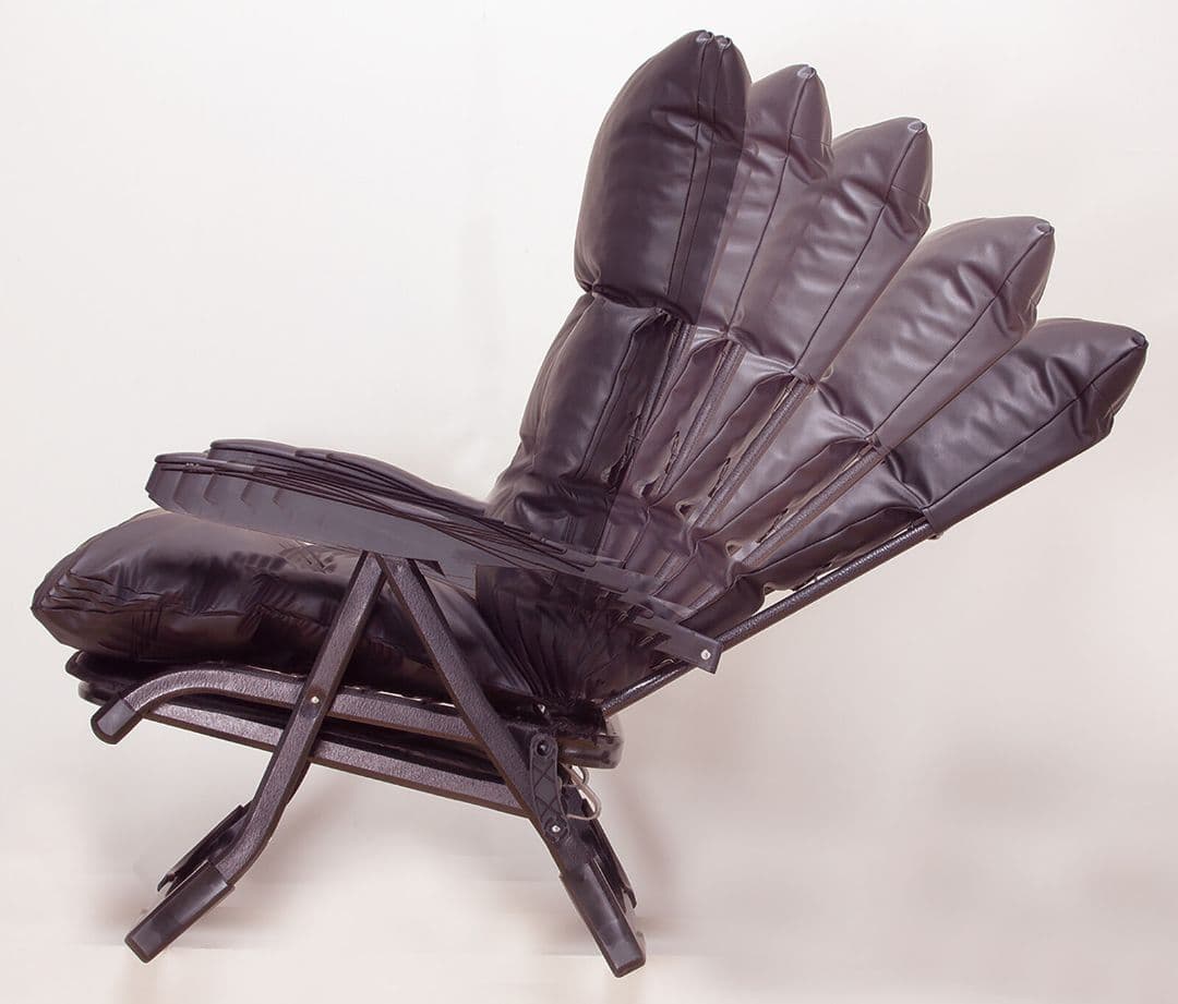 【ゆったりできます】くつろぎのリクライニングアームチェア