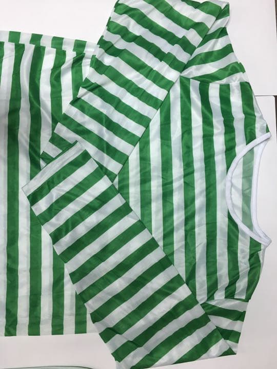 囚人服 緑 10着 ハロウィン グリーン 囚人 帽子 囚人シール付