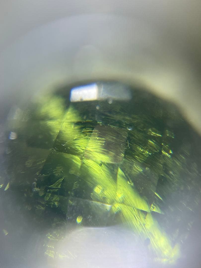 オ*ユ様 激レア　モルダバイト