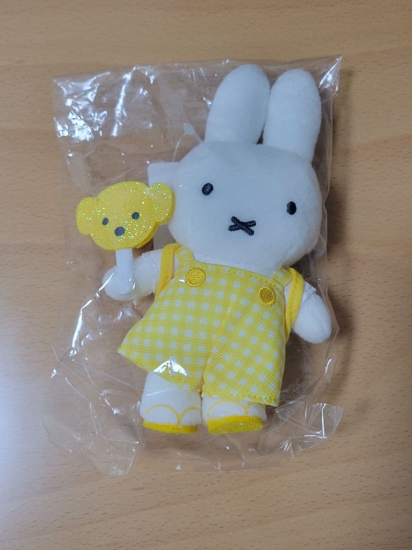 ミッフィーサマーフェスタマスコット くまちゃんキャンディー買いまし