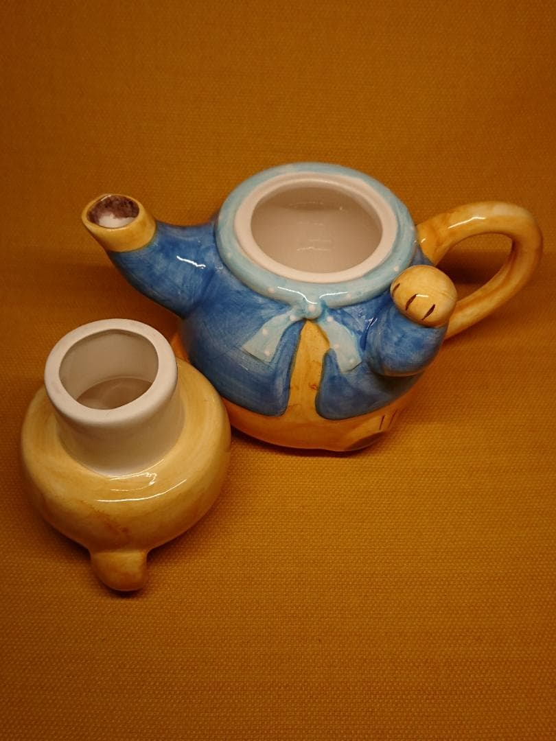 熊　テディベア　急須　ティーポット　置物　インテリア　工芸品　美術品　A1428