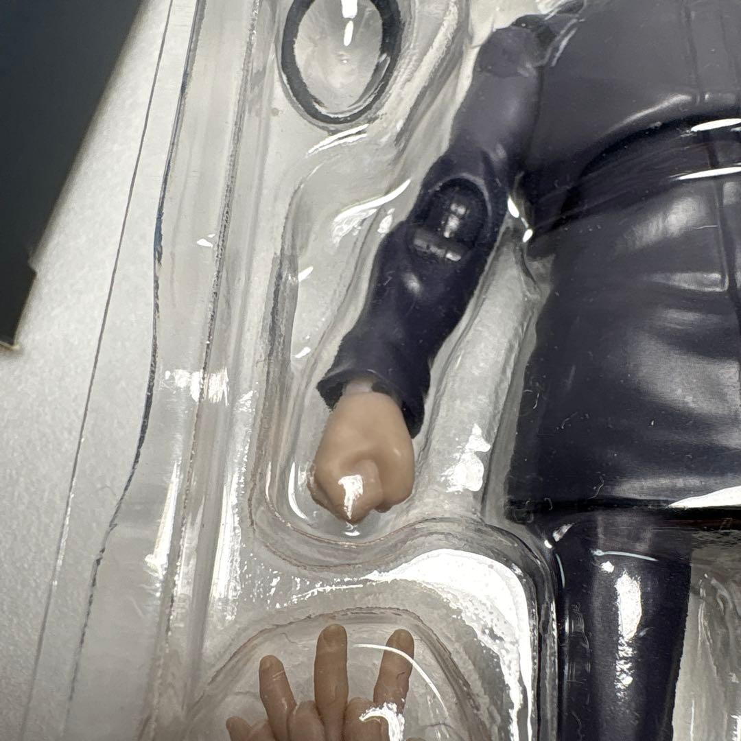 S.Hフィギュアーツ　呪術廻戦　五条悟