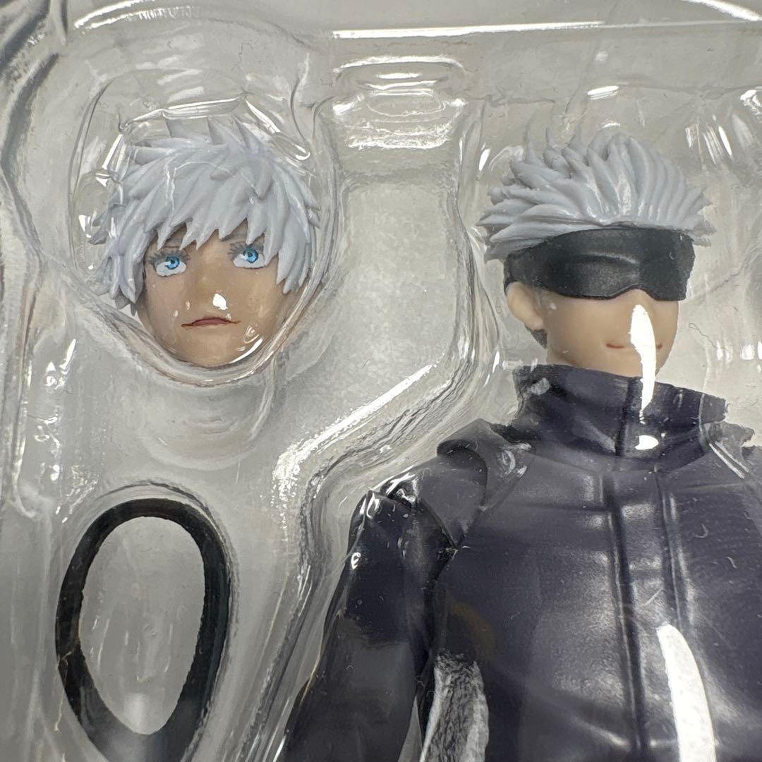 S.Hフィギュアーツ　呪術廻戦　五条悟