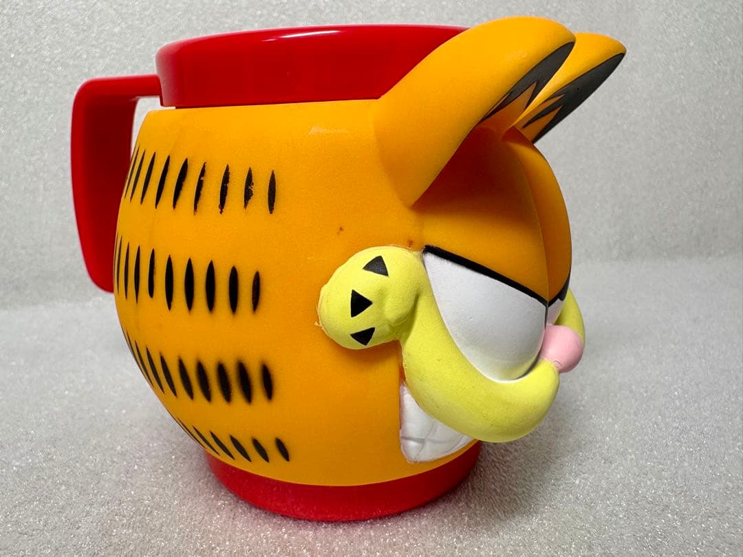 当時物　レトロ　SEGA ガーフィールド　レリーフカップ　セガ　未使用