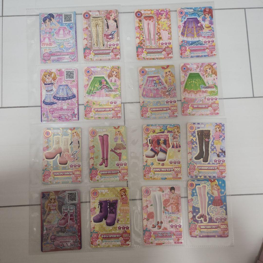 アイカツ(複数種類)、プリパラ、キラッとプリチャー カード 計142枚セット