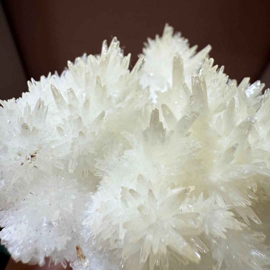 ホワイトアラゴナイト　209g 霰石 　あられいし　水晶　自然石　鉱物標本②