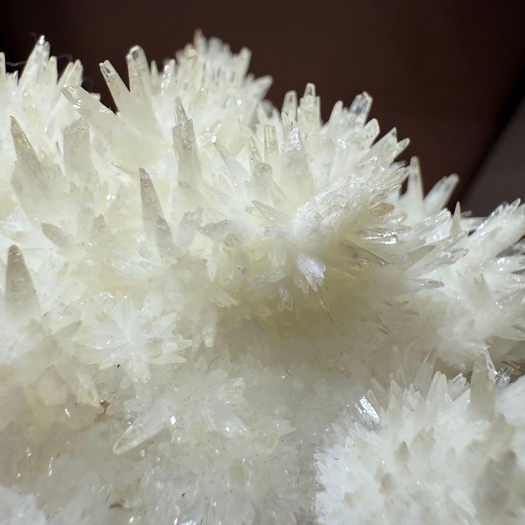 ホワイトアラゴナイト　209g 霰石 　あられいし　水晶　自然石　鉱物標本②