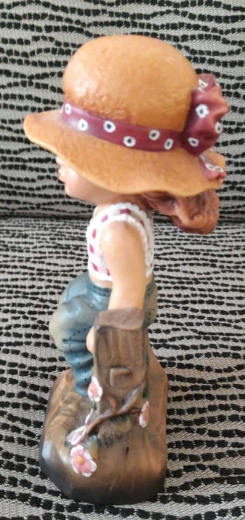 サラ・ケイ　アンリ人形　⑩ 【Looking to the future】