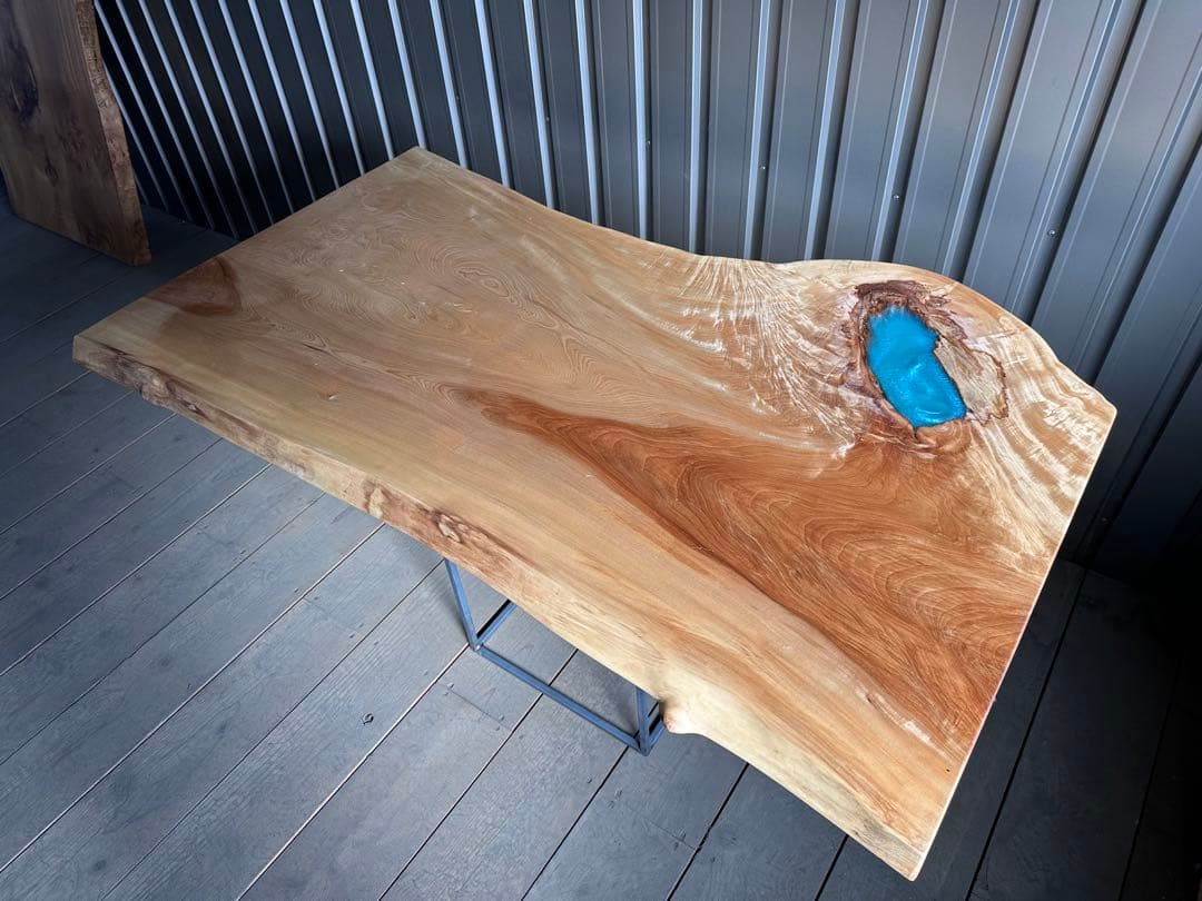 栃　トチ　一枚板　無垢材　ダイニング　テーブル　カウンター　ウォールナットポプラ