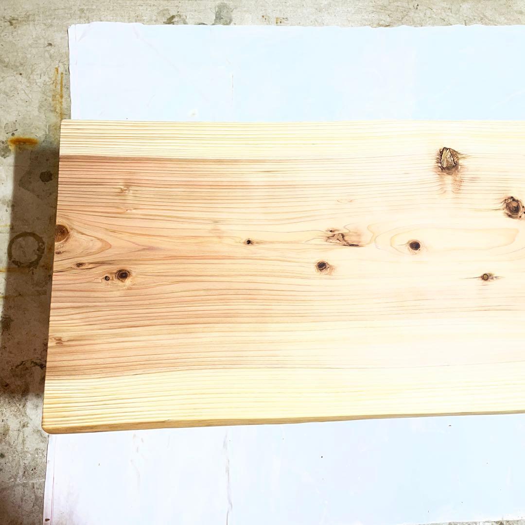 杉　一枚板　節有り