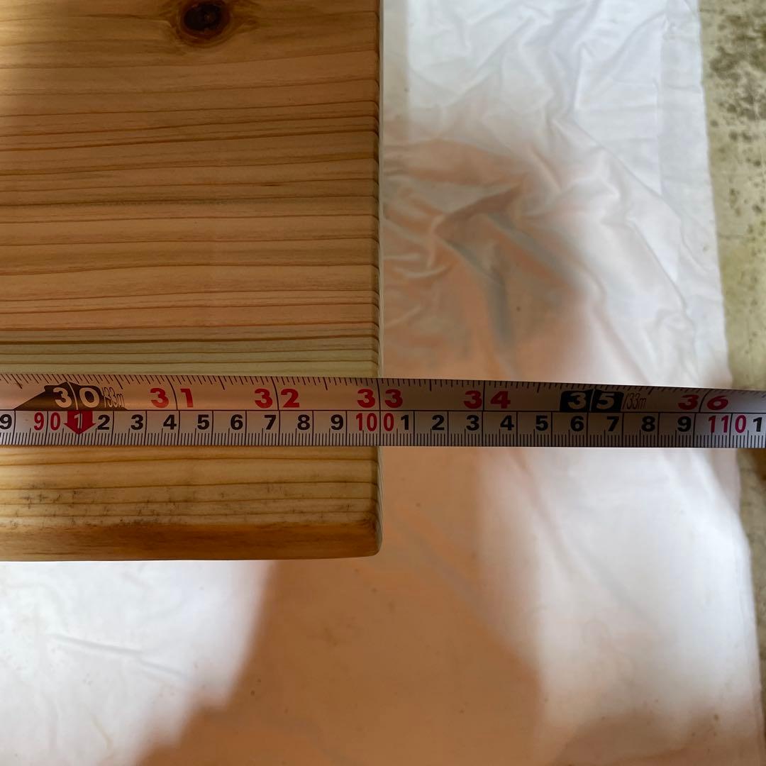 杉　一枚板　節有り