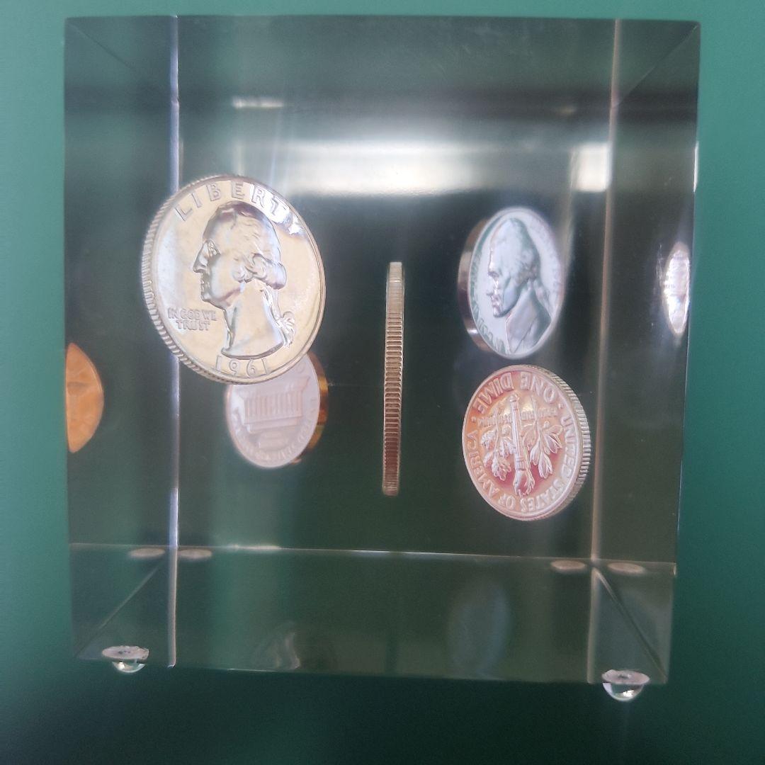 アリメカ硬貨ペーパーウエイト