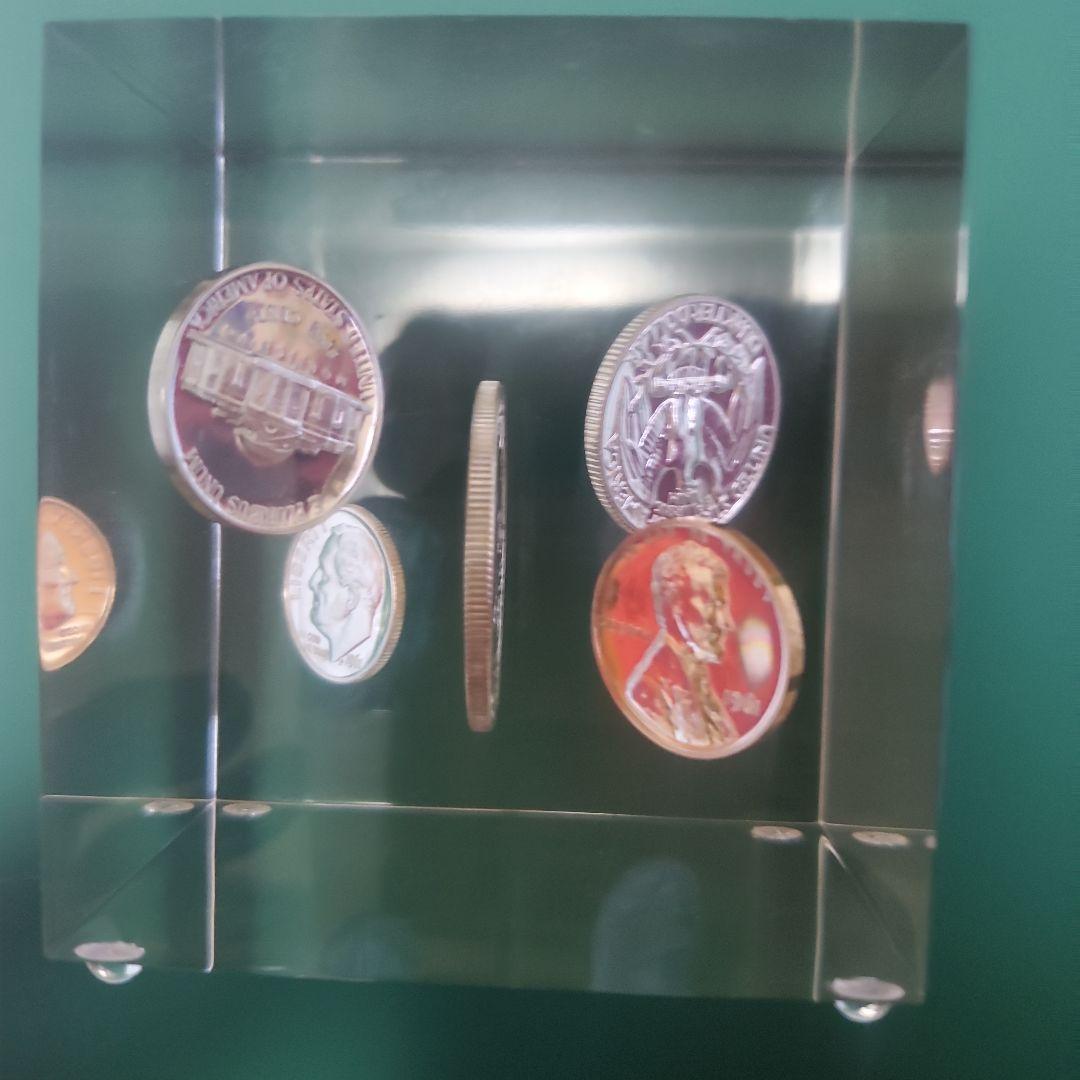 アリメカ硬貨ペーパーウエイト