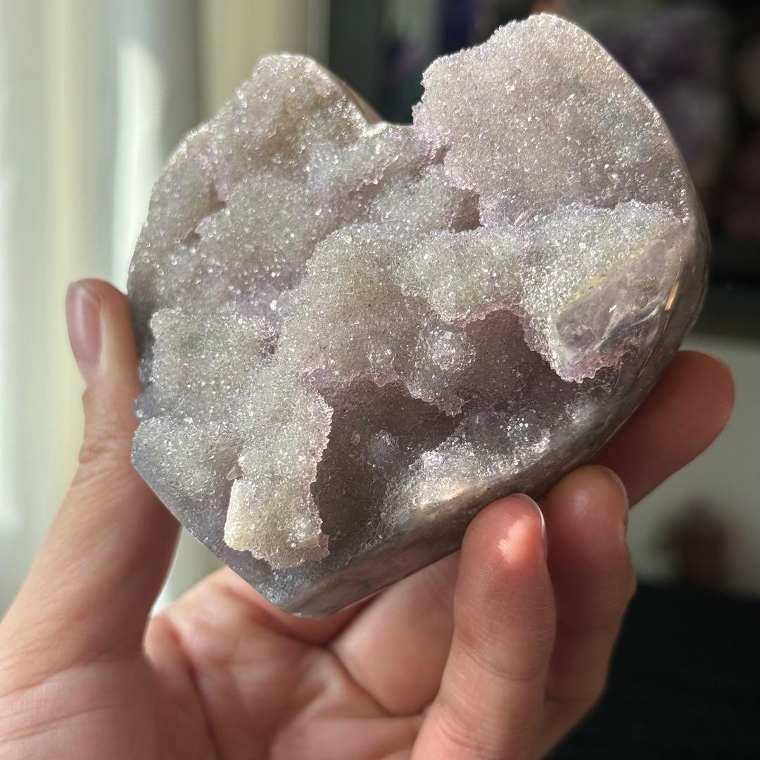 天然石シュガーアメジストのハート　置物NO.112409