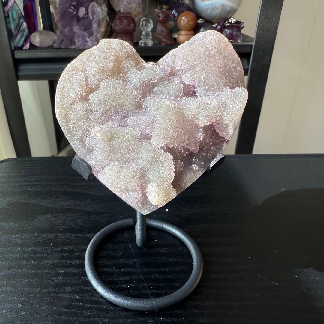 天然石シュガーアメジストのハート　置物NO.112409