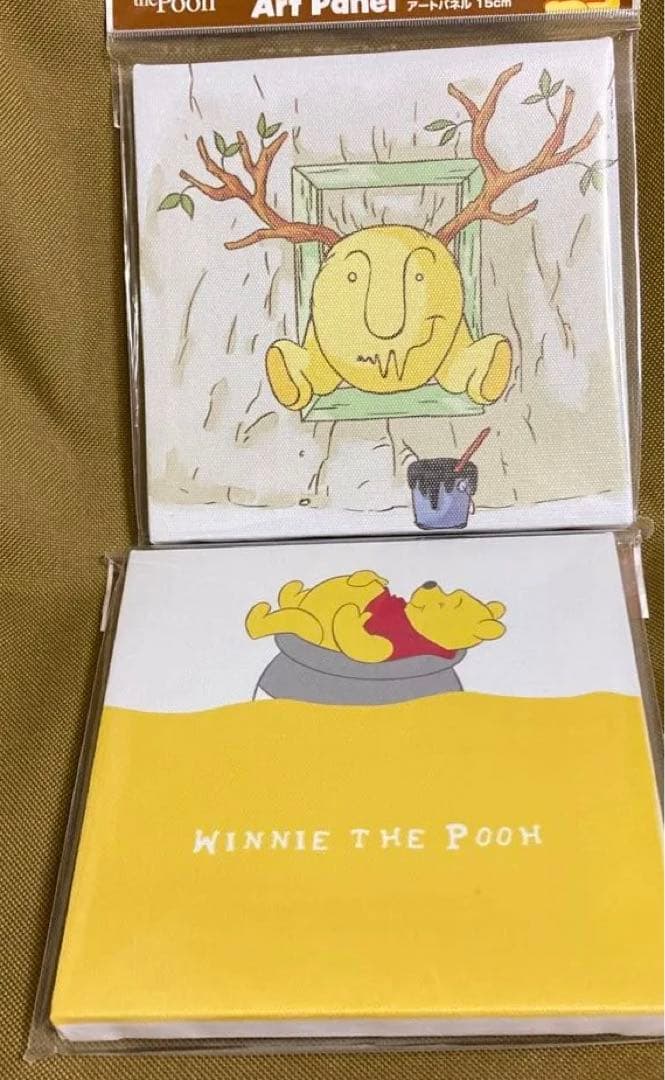 新品】品薄 くまのプーさん アートパネル 2枚セット はちみつ おしり