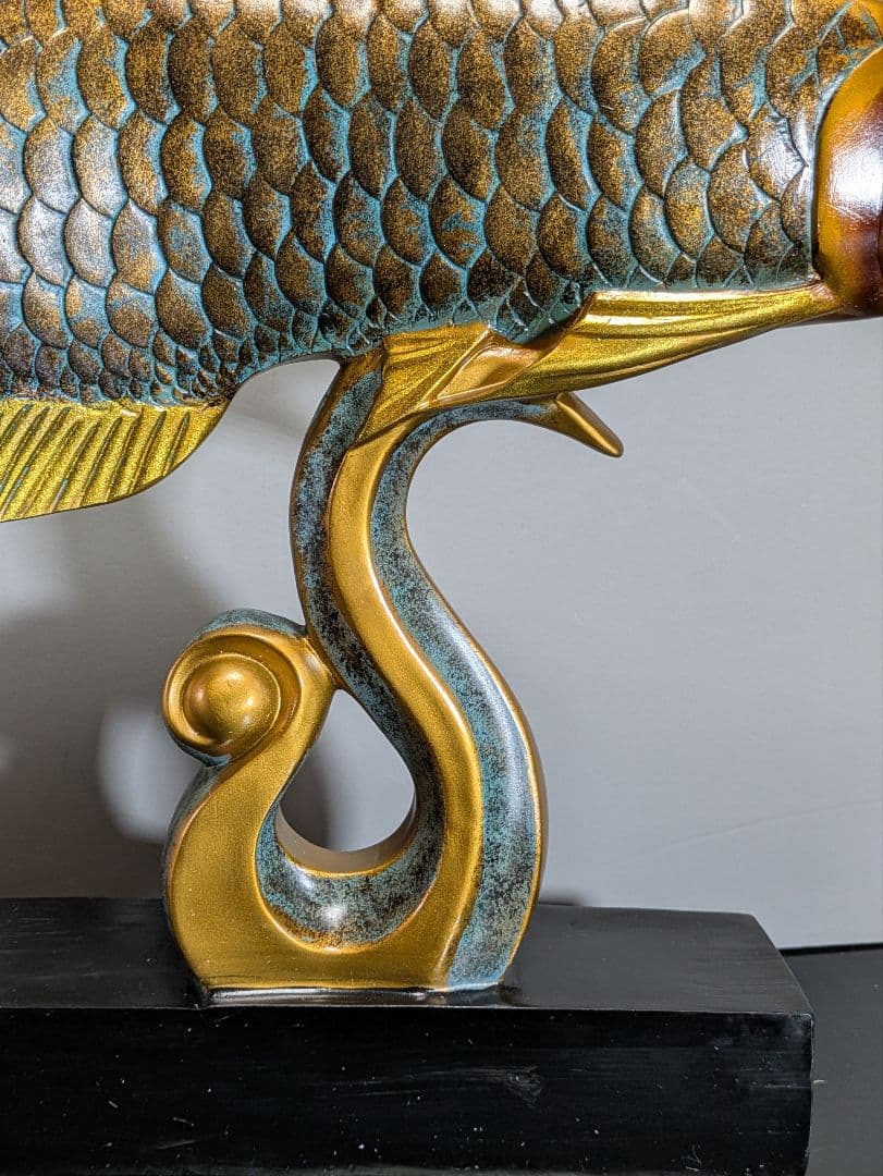 アロワナ 彫刻 金色 アンティーク 置物 インテリア　オブジェ 風水