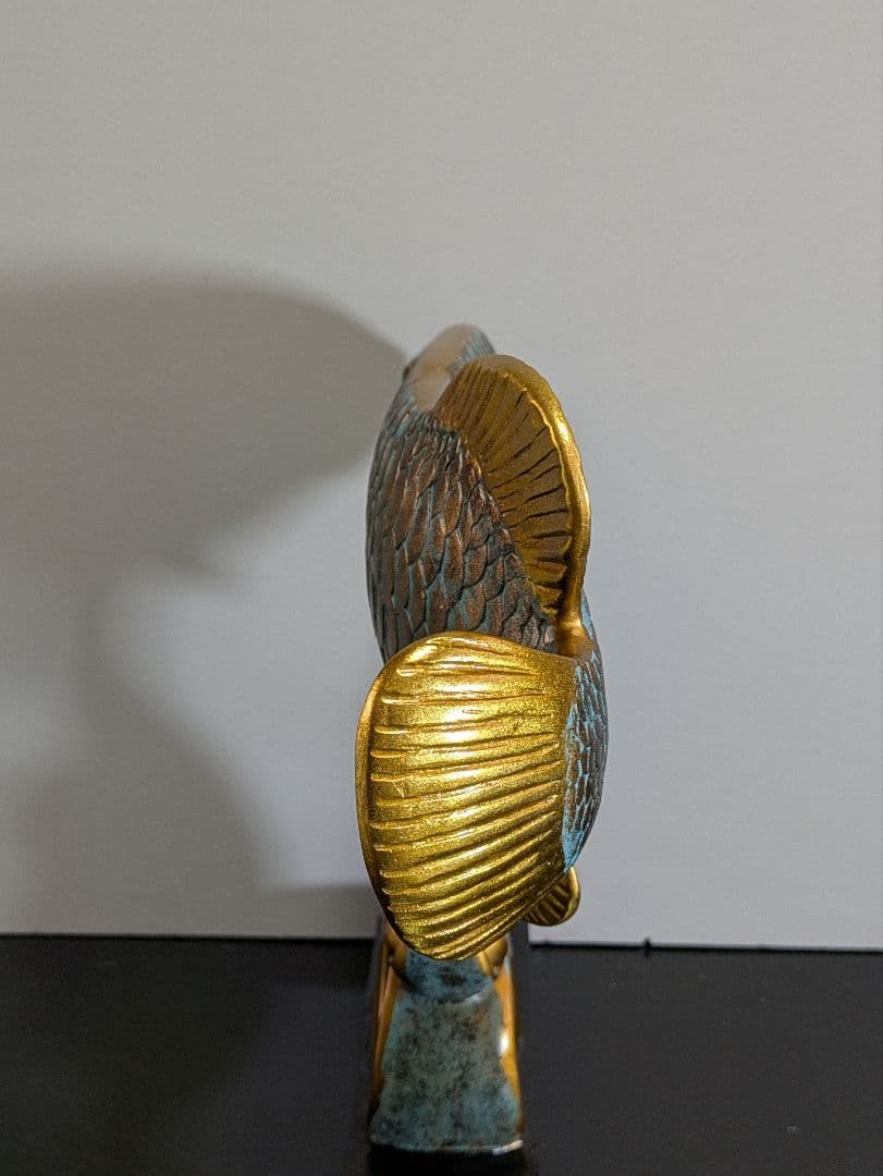 アロワナ 彫刻 金色 アンティーク 置物 インテリア　オブジェ 風水