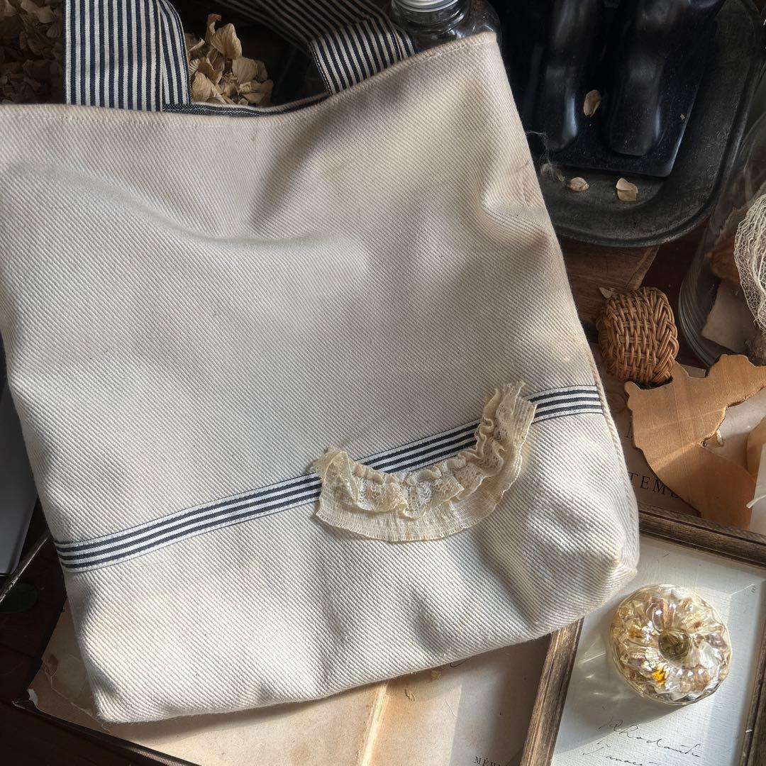 アンティーク風 チュールレース お花刺繍アップリケ フリルコラージュ ミニバッグ