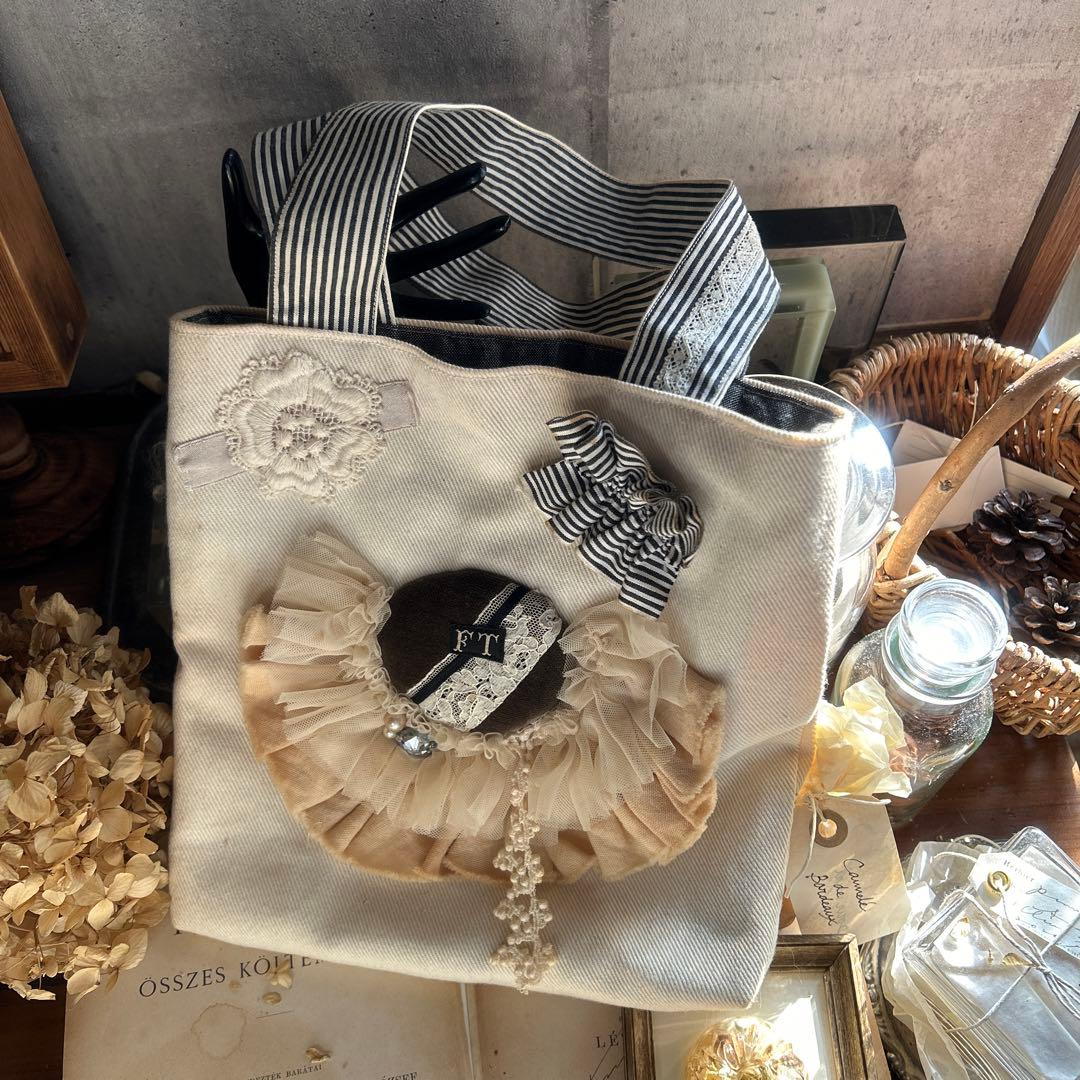 アンティーク風 チュールレース お花刺繍アップリケ フリルコラージュ ミニバッグ