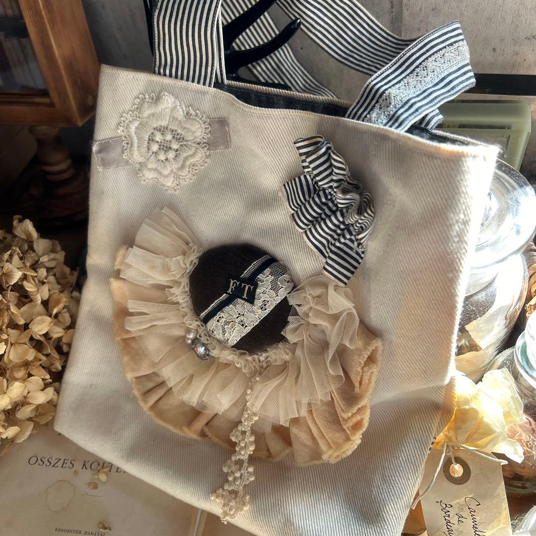 アンティーク風 チュールレース お花刺繍アップリケ フリルコラージュ ミニバッグ